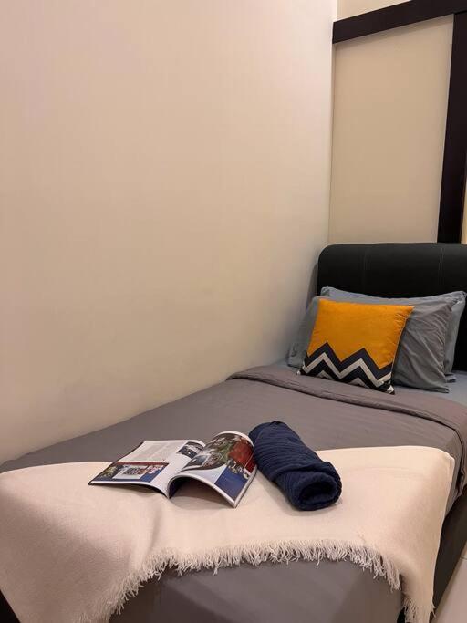 קואלה לומפור Modern Suites At Arte Mont Kiara By Iconique מראה חיצוני תמונה