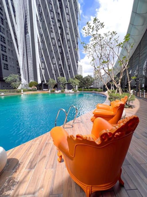 קואלה לומפור Modern Suites At Arte Mont Kiara By Iconique מראה חיצוני תמונה
